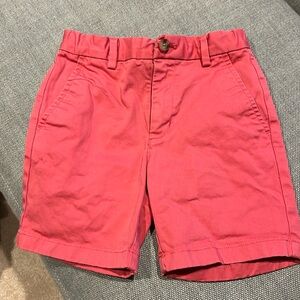Vineyard vines boy’s jetty red shorts